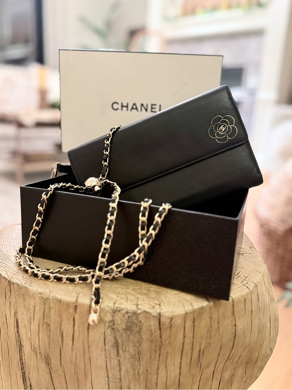 CHANEL Camellia Lambskin Long Wallet. W/ COA-PRISTINE CONDITION!